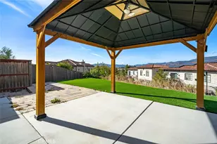 3072 Arezzo, San Luis Obispo, CA 93401 - Photo 23