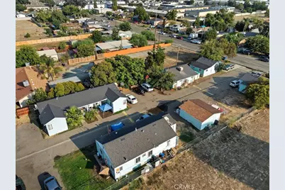 636 E Roosevelt, Visalia, CA 93292 - Photo 15