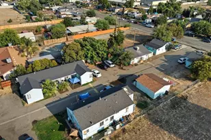 636 E Roosevelt, Visalia, CA 93292 - Photo 15