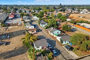 636 E Roosevelt, Visalia, CA 93292 - Photo 5