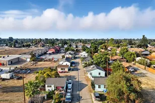 636 E Roosevelt, Visalia, CA 93292 - Photo 3