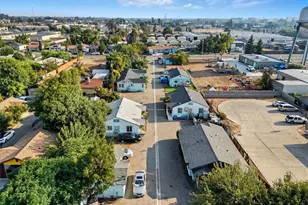 636 E Roosevelt, Visalia, CA 93292 - Photo 13