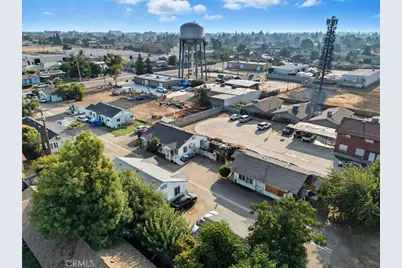 636 E Roosevelt, Visalia, CA 93292 - Photo 11