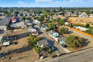 636 E Roosevelt, Visalia, CA 93292 - Photo 17