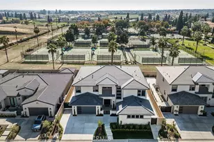 2315 E Courtside Dr, Fresno, CA 93730 - Photo 61