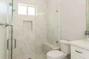 2315 E Courtside Dr, Fresno, CA 93730 - Photo 31