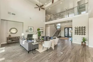 2315 E Courtside Dr, Fresno, CA 93730 - Photo 9