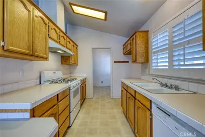 1215 El Camino Real #42, Atascadero, CA 93422 - Photo 5