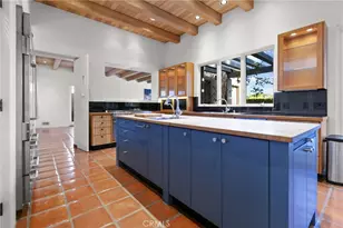 860 Skyline Dr, San Luis Obispo, CA 93405 - Photo 3