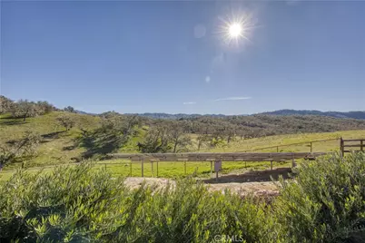 2210 Holly Drive, Paso Robles, CA 93446 - Photo 39