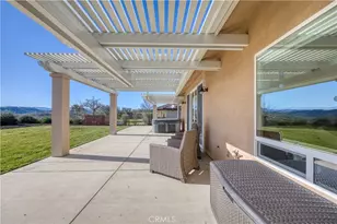 2210 Holly Dr, Paso Robles, CA 93446 - Photo 3