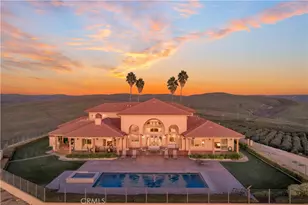 1990 E 46, Shandon, CA 93461 - Photo 3