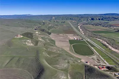 1990 E 46, Shandon, CA 93461 - Photo 3