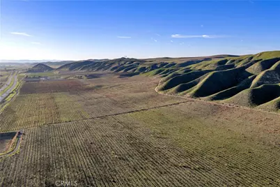 1990 E 46, Shandon, CA 93461 - Photo 51