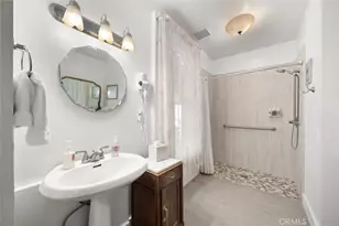 2476 Main St, Cambria, CA 93428 - Photo 23