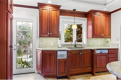 193 Main Street, Morro Bay, CA 93442 - Photo 15