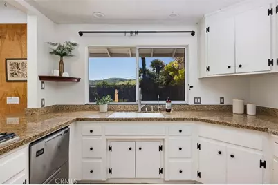 215 Hilltop, Paso Robles, CA 93446 - Photo 17