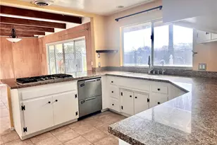 215 Hilltop, Paso Robles, CA 93446 - Photo 7