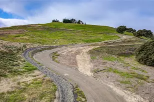 6631 Valle Verde Ln, San Luis Obispo, CA 93405 - Photo 9