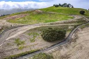 6631 Valle Verde Ln, San Luis Obispo, CA 93405 - Photo 11