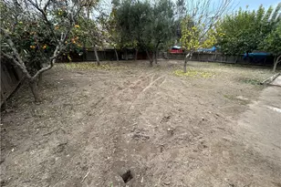 755 H, Parlier, CA 93648 - Photo 23