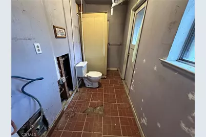 755 H, Parlier, CA 93648 - Photo 21