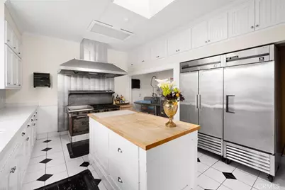 2476 Main Street, Cambria, CA 93428 - Photo 11