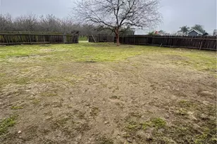 2433 W Clemenceau, Caruthers, CA 93609 - Photo 29