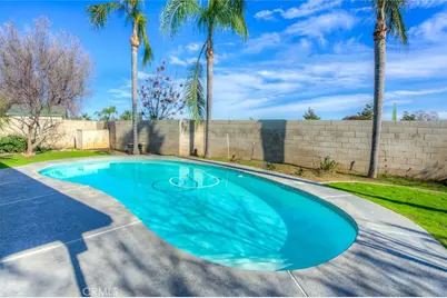 5008 Shaman Court, Bakersfield, CA 93312 - Photo 19