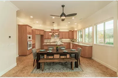 1562 N Empire Lane, Clovis, CA 93619 - Photo 11