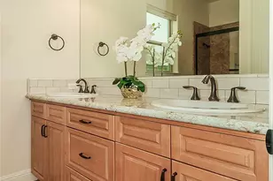 1562 N Empire Ln, Clovis, CA 93619 - Photo 25