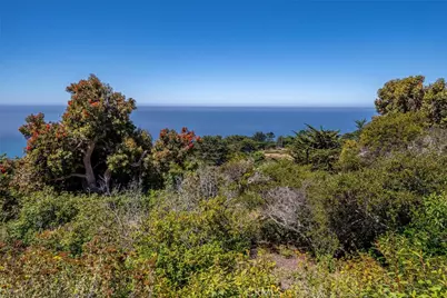 18844 Cabrillo Hwy, Cambria, CA 93452 - Photo 11