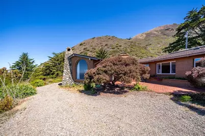 18844 Cabrillo Hwy, Cambria, CA 93452 - Photo 13