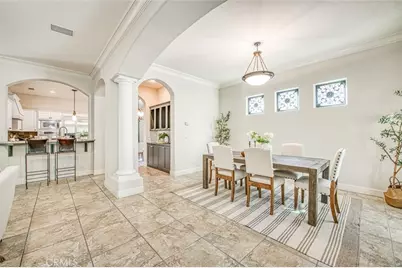 2824 E Omaha, Fresno, CA 93720 - Photo 9