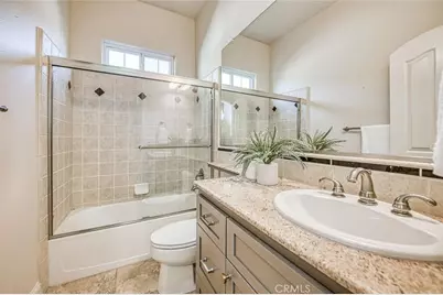 2824 E Omaha, Fresno, CA 93720 - Photo 25