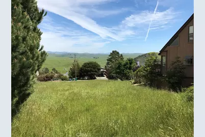 1739 Arliss Drive, Cambria, CA 93428 - Photo 3