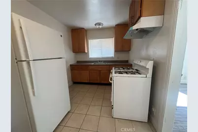 422 N Glenn, Fresno, CA 93701 - Photo 3