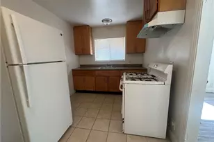 422 N Glenn, Fresno, CA 93701 - Photo 3