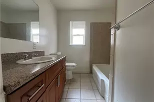 422 N Glenn, Fresno, CA 93701 - Photo 11