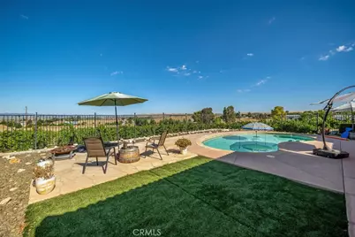 6172 Hawk Ridge Place, Paso Robles, CA 93446 - Photo 15
