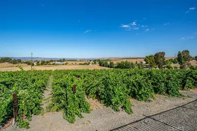 6172 Hawk Ridge Place, Paso Robles, CA 93446 - Photo 17