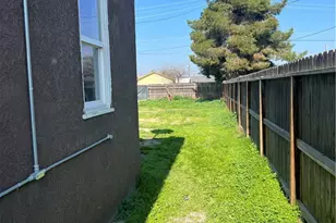 3326 W Henson, Riverdale, CA 93656 - Photo 19