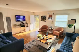 8806 De Haviland, Los Angeles, CA 90045 - Photo 5