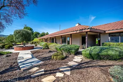 10900 Portal Rd., Atascadero, CA 93422 - Photo 3