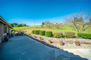 10900 Portal Rd, Atascadero, CA 93422 - Photo 17