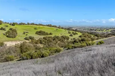 310 Camino Vista Cielo, Paso Robles, CA 93446 - Photo 5
