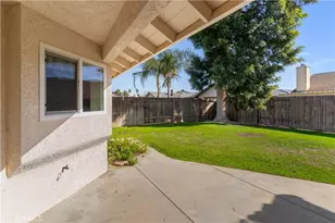 10005 Mark Twain, Bakersfield, CA 93312 - Photo 21
