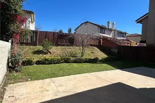 832 Chelsea Ct, Simi Valley, CA 93065 - Photo 25