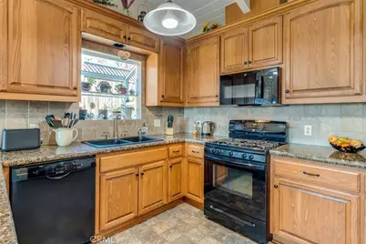 550 Plymouth, Cambria, CA 93428 - Photo 19