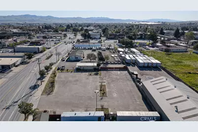 202 W Betteravia Road, Santa Maria, CA 93455 - Photo 3